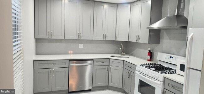 Photo - 69 Cheverny Ct