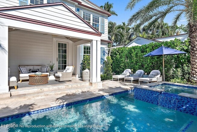 Photo - 360 Seaspray Ave Casa