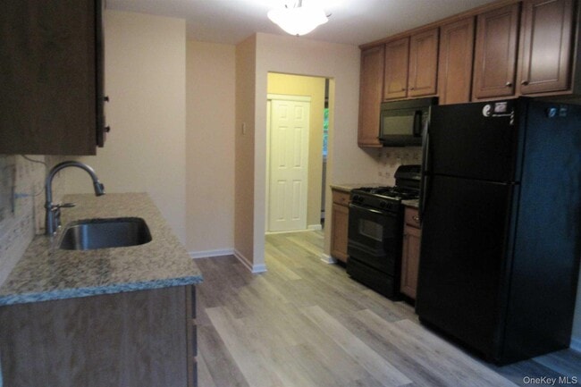 Photo - 34 Alpine Dr Unit A