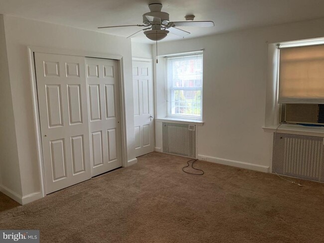 Photo - 501 E Philadelphia Ave Unit 1ST