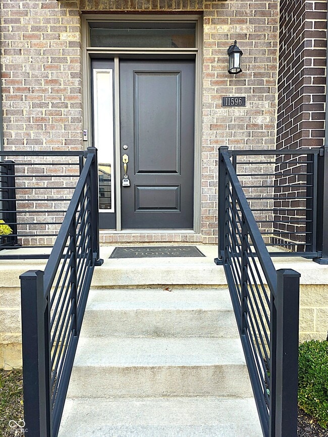 Photo - 11596 Fulham St