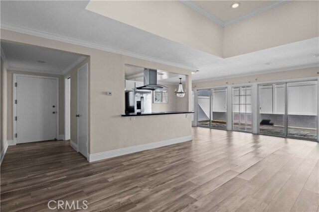 2424 University Dr