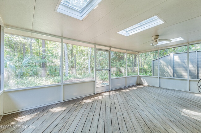 Photo - 536 Pine Forest Trail