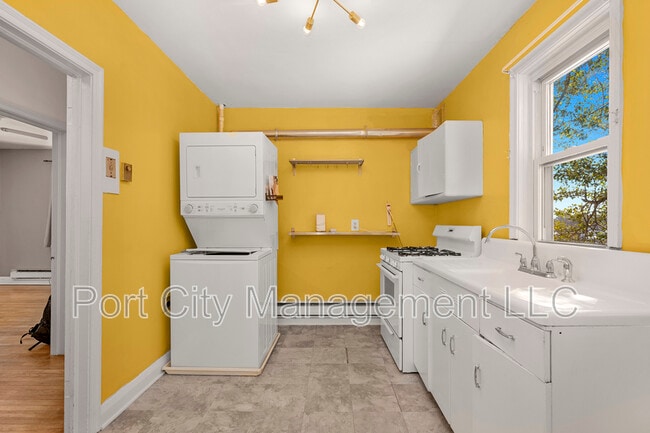 Photo - 3607 Bayonne Ave