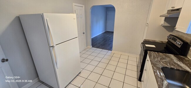 Photo - 1505 18th Ave Dr W