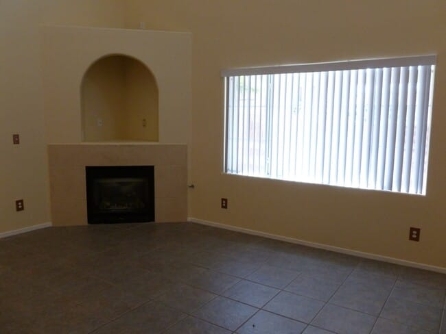 Photo - 2041 Audrey Hepburn St