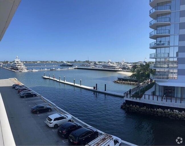 Building Photo - 4500 N Flagler Dr Unit A23 Rental