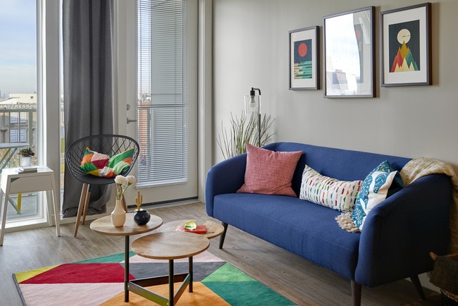 Link Apartments® Canvas