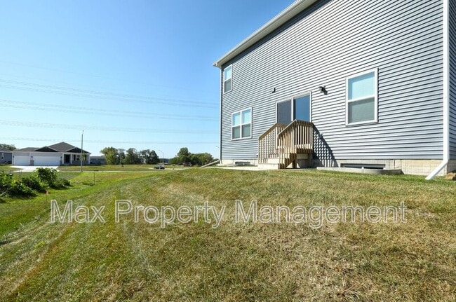 Photo - 5607 153rd St