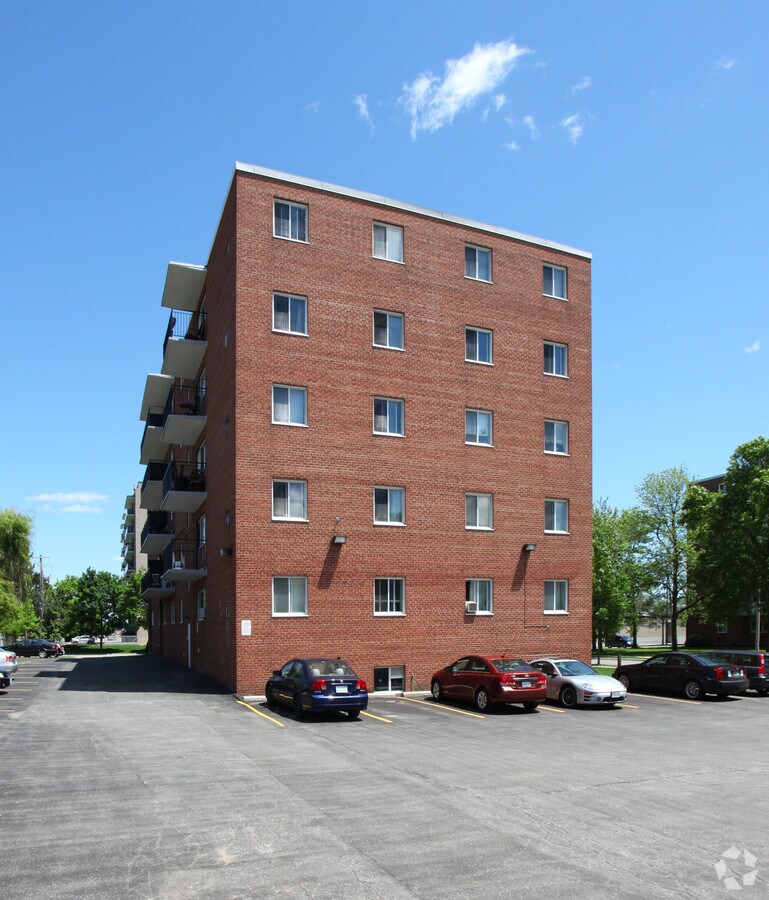 Photo - Trayborn Hill