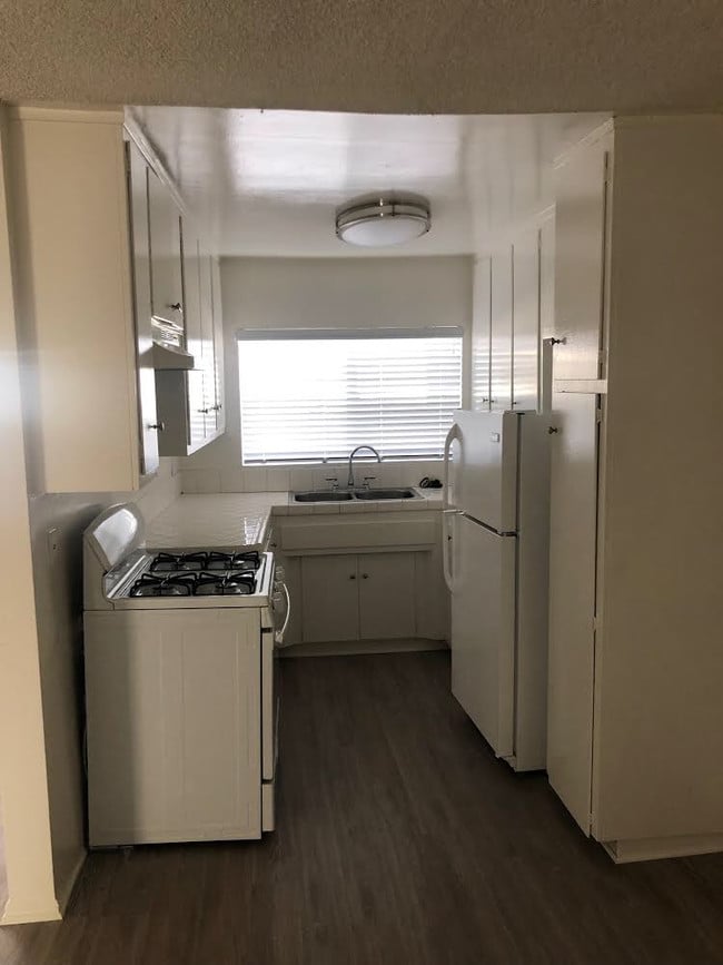 Photo - 5942 Malabar St Unit E