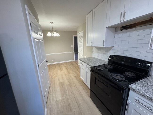 Photo - 3819 Rosehaven Dr