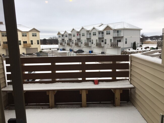 Photo - 833 Peace Ln