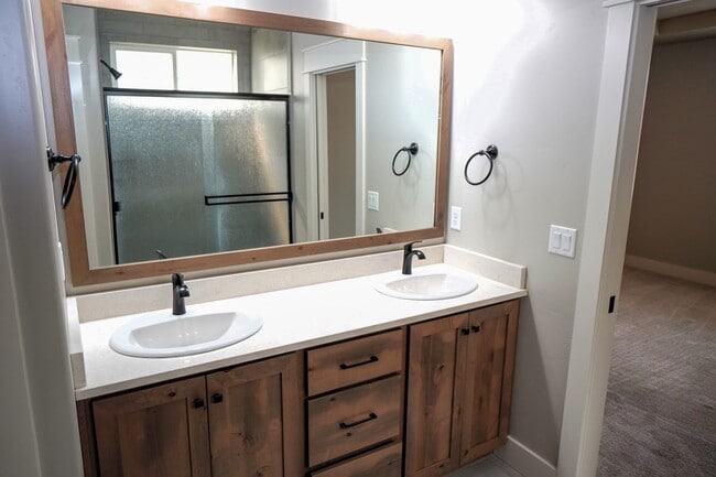 Photo - 3406 E Girdner Dr