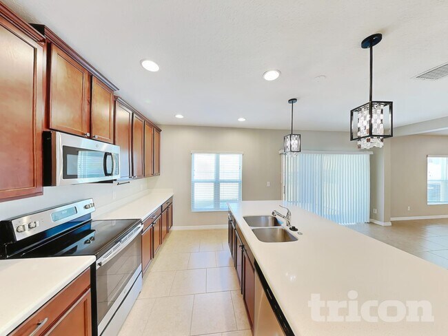 Photo - 9716 Kinmore Dr