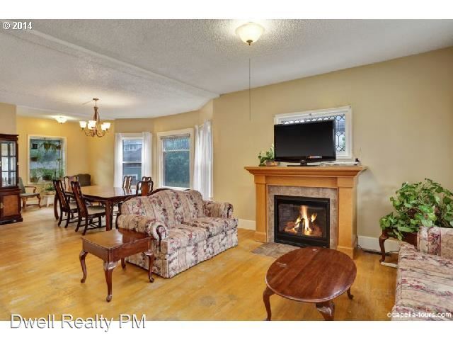 Photo - 2124 NE 9th Ave