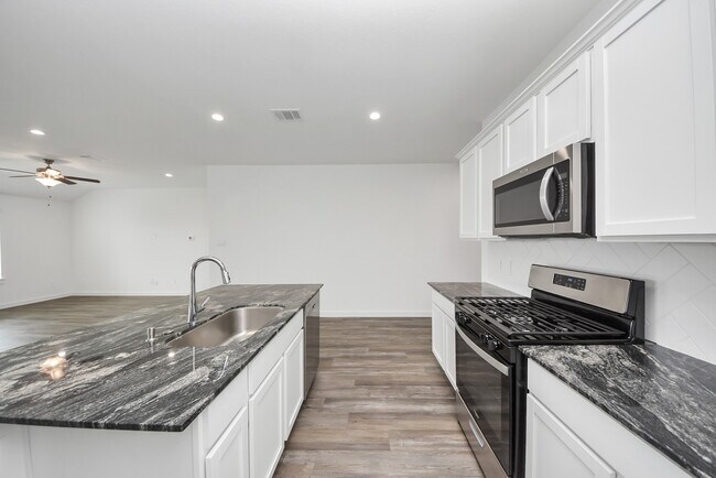 Photo - 8614 Shumard Oak Dr