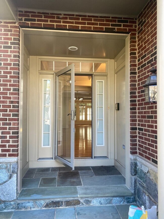 Photo - 47639 Paulsen Square