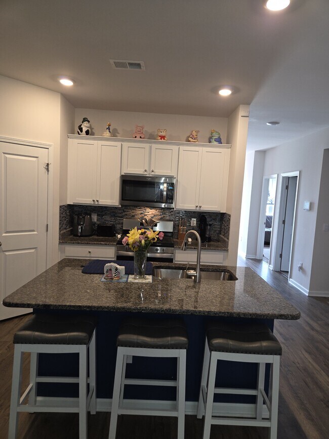 Photo - 3402 Bells Lk Cir