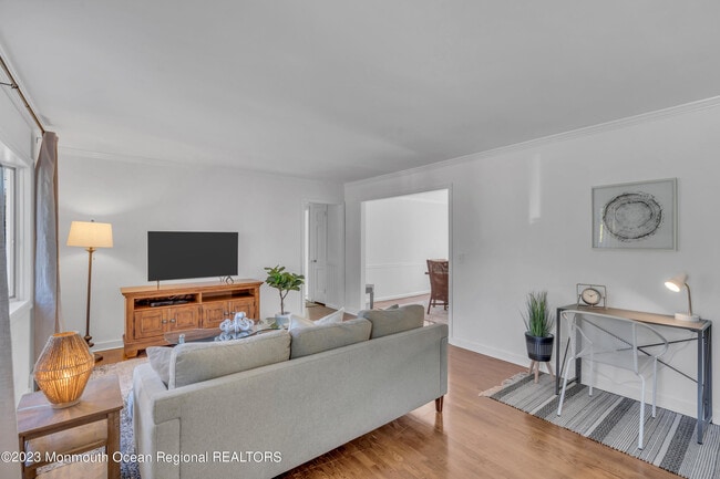 Photo - 608 Brielle Ave