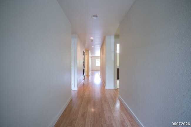 Photo - $3,200 | 3br/2ba Condominium in Sixty Parkside
