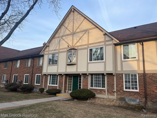 Photo - 30232 Southfield Rd Unidad 264