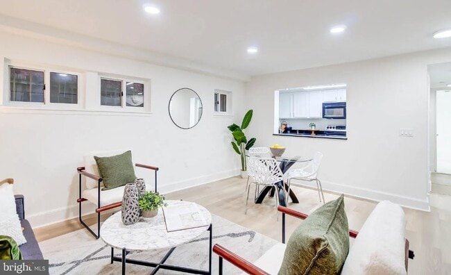 Photo - 1673 Park Rd NW Unit B2