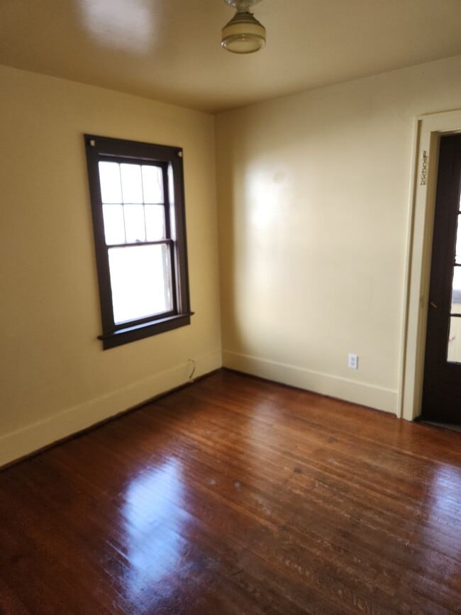 Photo - 108/110 Shelter Street Unit 108 Shelter Street - Up