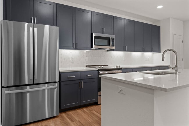 Solara Vista apartments — community photo