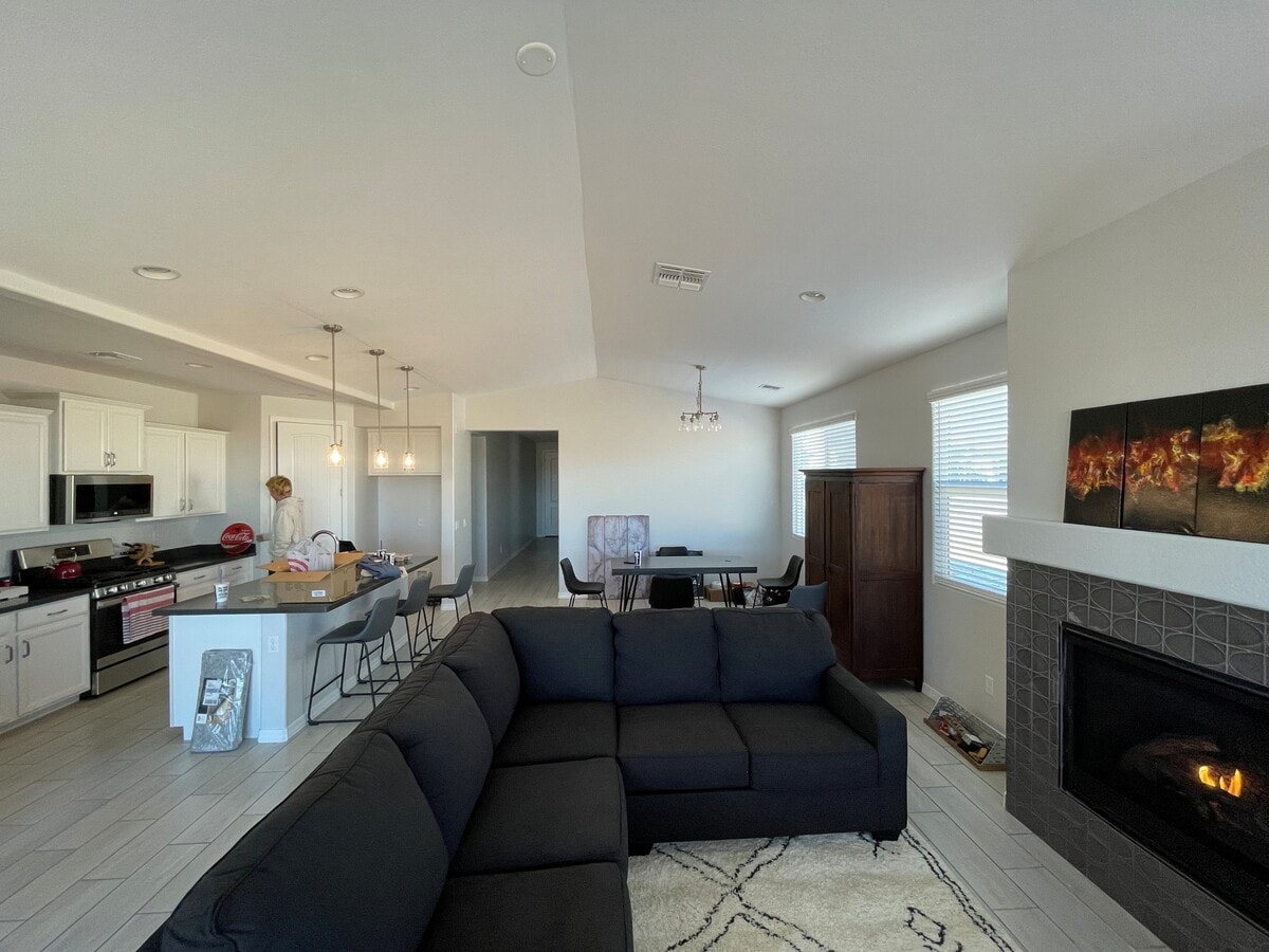 Photo - 6255 Goldfinch Dr