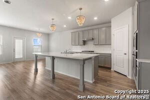 Photo - 6702 Shiraz Wy