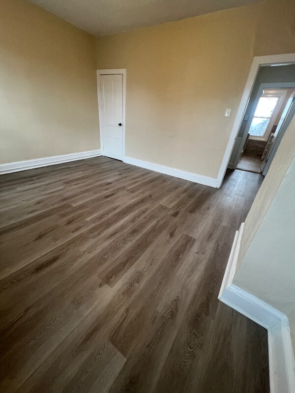Photo - 6146 Glenmore Ave