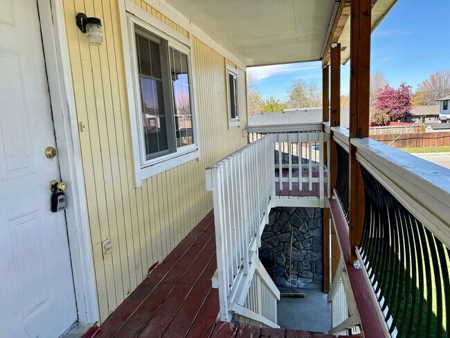 Photo - 7th Unit 1368-845