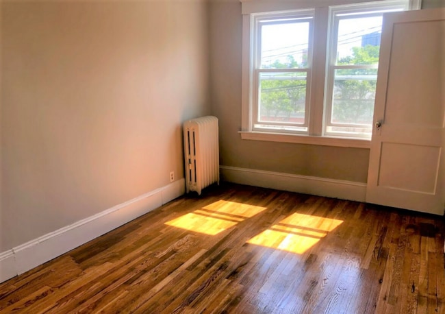 Photo - 82 Empire St Unit 2