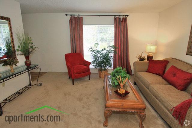 Sala de estar - Dwell at Greenridge Apartments