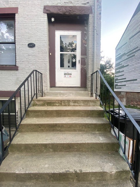 Photo - 204 Clinton Ave Unit 2