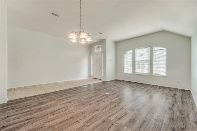 Photo - 5828 Shetland Cir