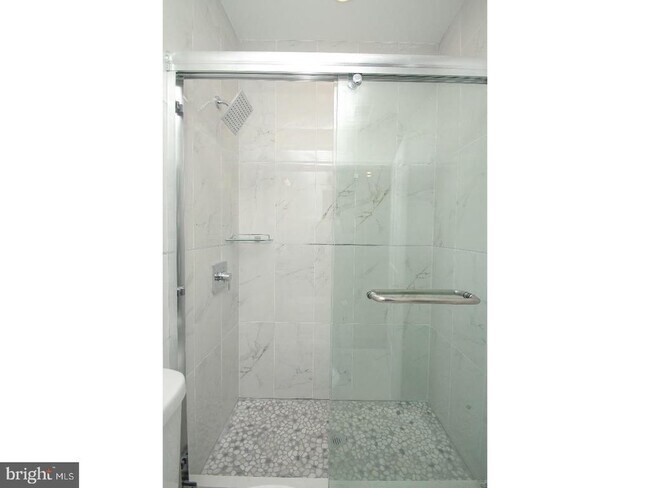 Photo - 2564 Frankford Ave Unit 2