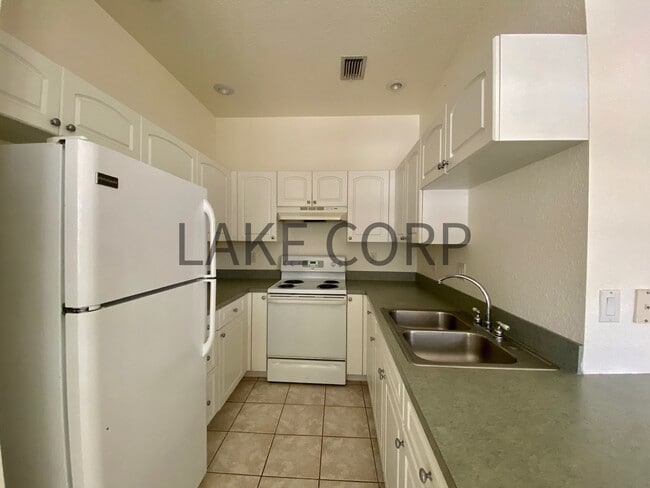 Photo - 2800 FL-17 Unit 1/1
