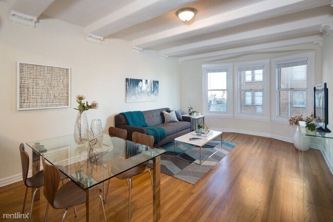 Photo - 1801 Gough St