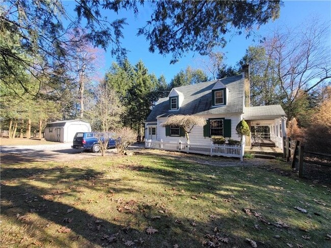 3209 Deer Path Ln