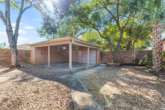 Photo - 8915 Beau Monde Dr