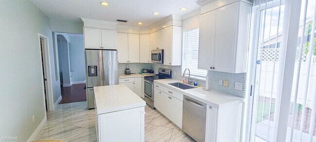 Photo - 4 br, 2.5 bath House - 18860 La Costa Ln