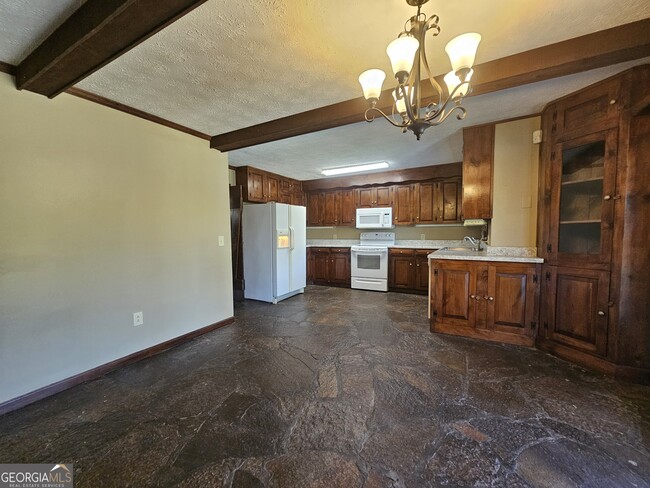 Photo - 150 Jefferson Blvd