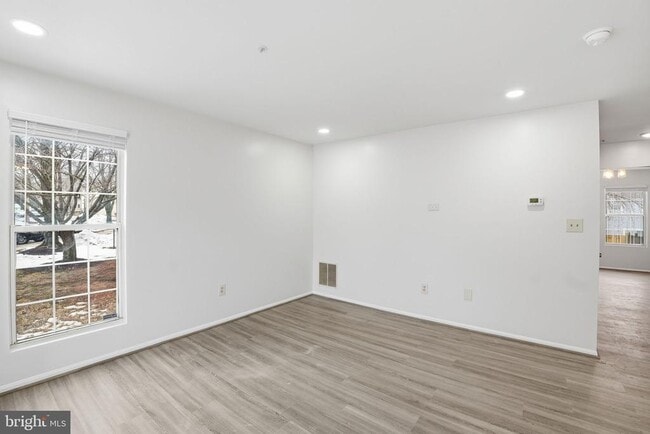 Photo - 10718 Kitchener Ct