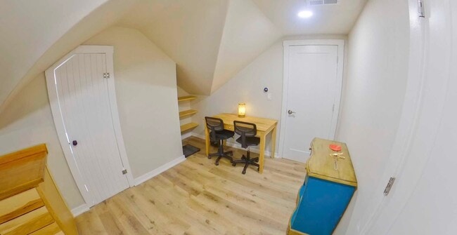 Photo - 702 Laramie Unit #2