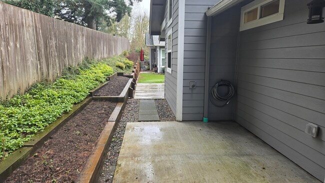 Photo - 418 N 4th Ave SW