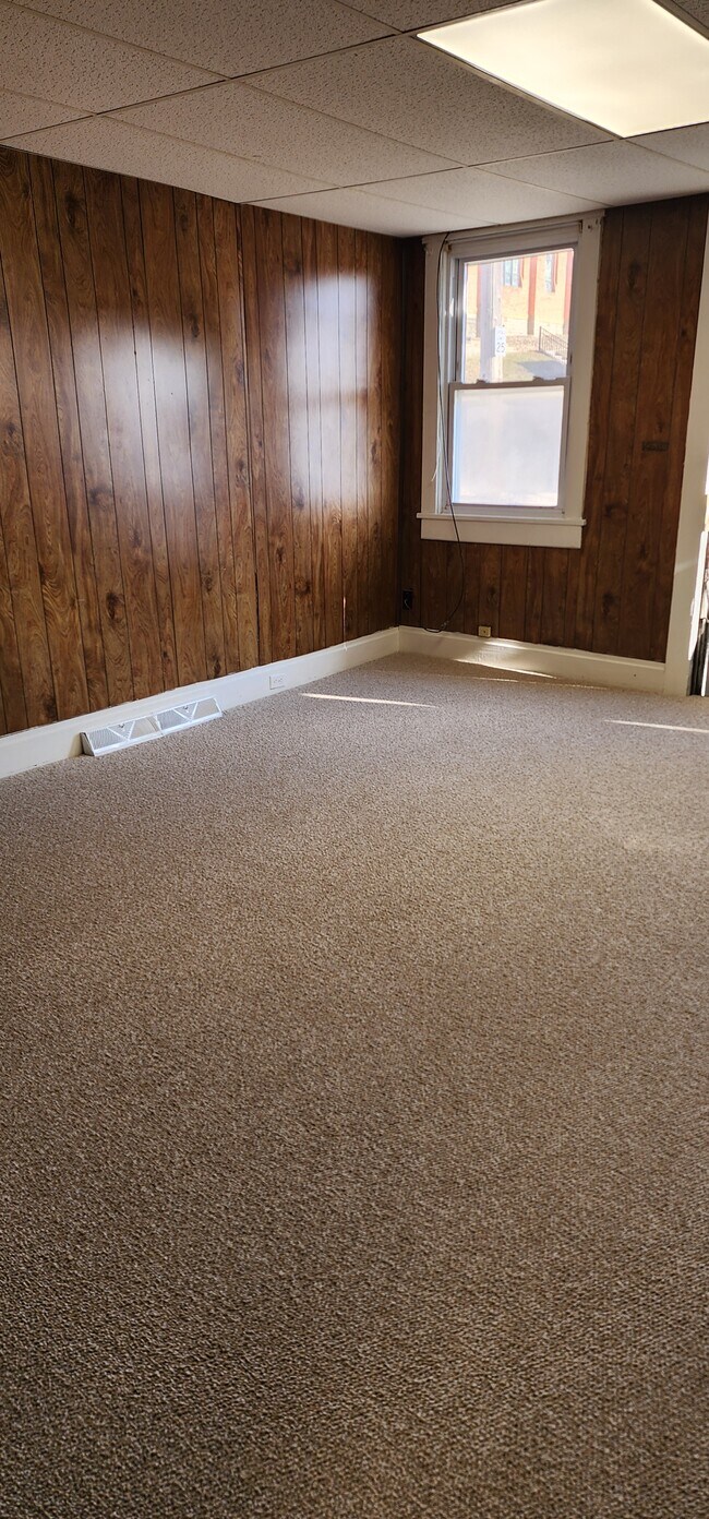 Photo - 113 Painter St