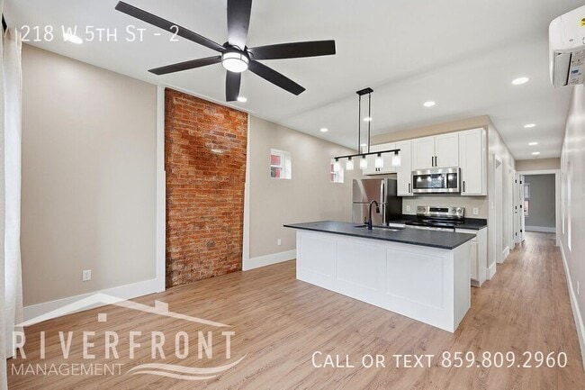 Photo - 218 W 5th St Unit 2