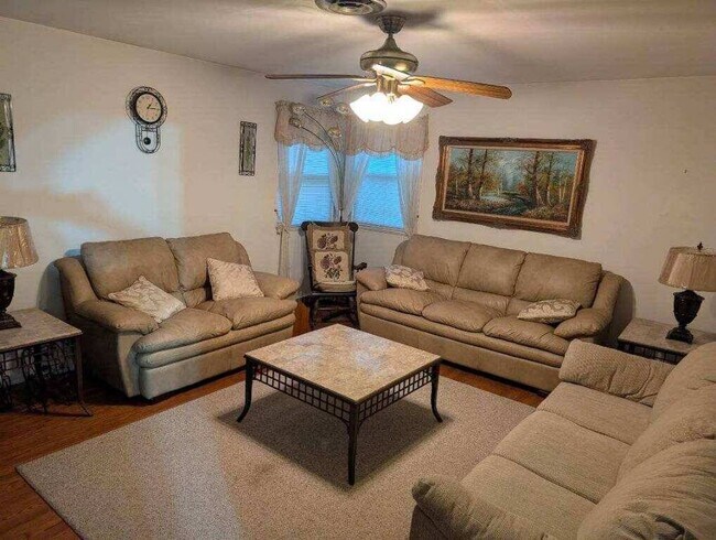 Photo - 967 Briggs Hwy